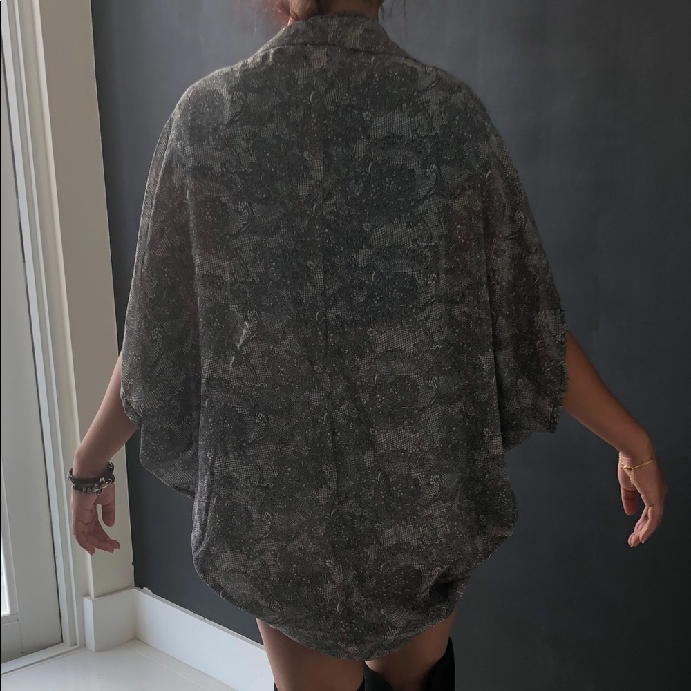 Tunic - Picture 3 of 4